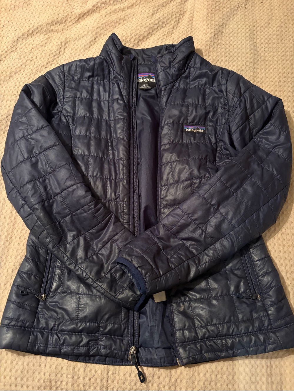 Patagonia Women's Navy Quilted Lightweight Puffer Jacket